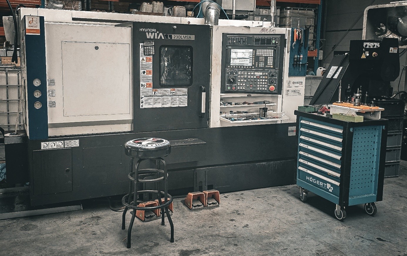 Tokarka CNC - Hyundai WIA L230LMSA